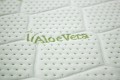 PIKOWANY POKROWIEC NA MATERAC ZAPINANY NA ZAMEK GRAMATURA: 350G/M2 ALOE VERA
